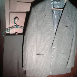 MENS SUITS